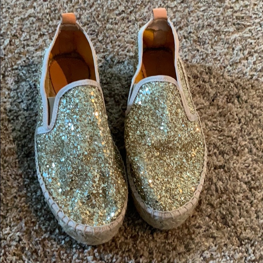 Charles David gold glitter espadrilles, perfect